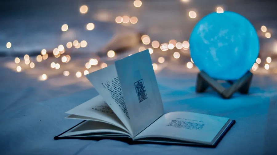 Channelling, mediumship & psychics