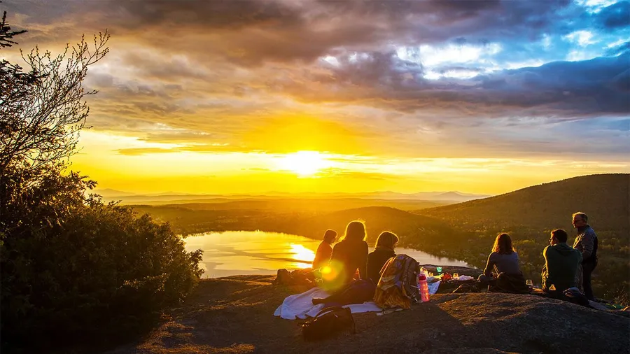 Dreaming, community & the new world